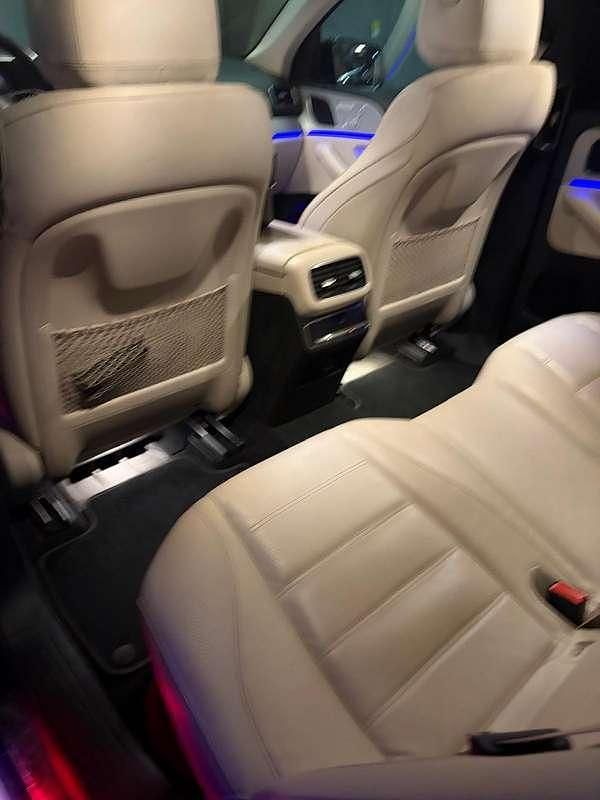 Usata Mercedes GLE300 200 CV (147 kW) 2022 Blu/azzurro Coupé