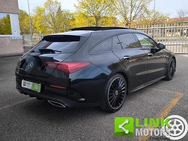Usata Mercedes CLA200 AMG line 150 CV (110 kW) 2023 Nero Berlina