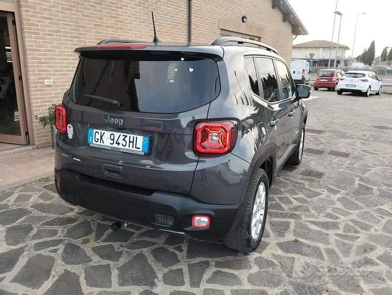 Usata Jeep Renegade Limited 190 CV (139 kW) 2022 Grigio SUV