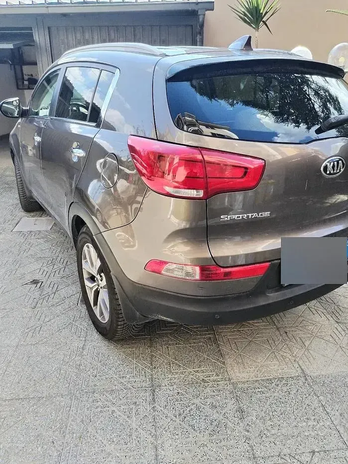 Usata Kia Sportage 136 CV (100 kW) 2015 Marrone SUV
