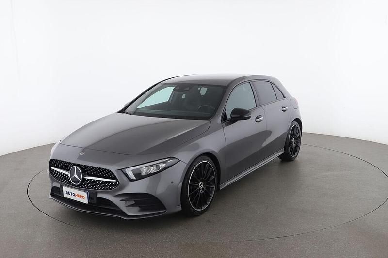 Grigio Usata 2018 Mercedes A250 Premium | 23.099 € (Super prezzo) - Immagine 1/3