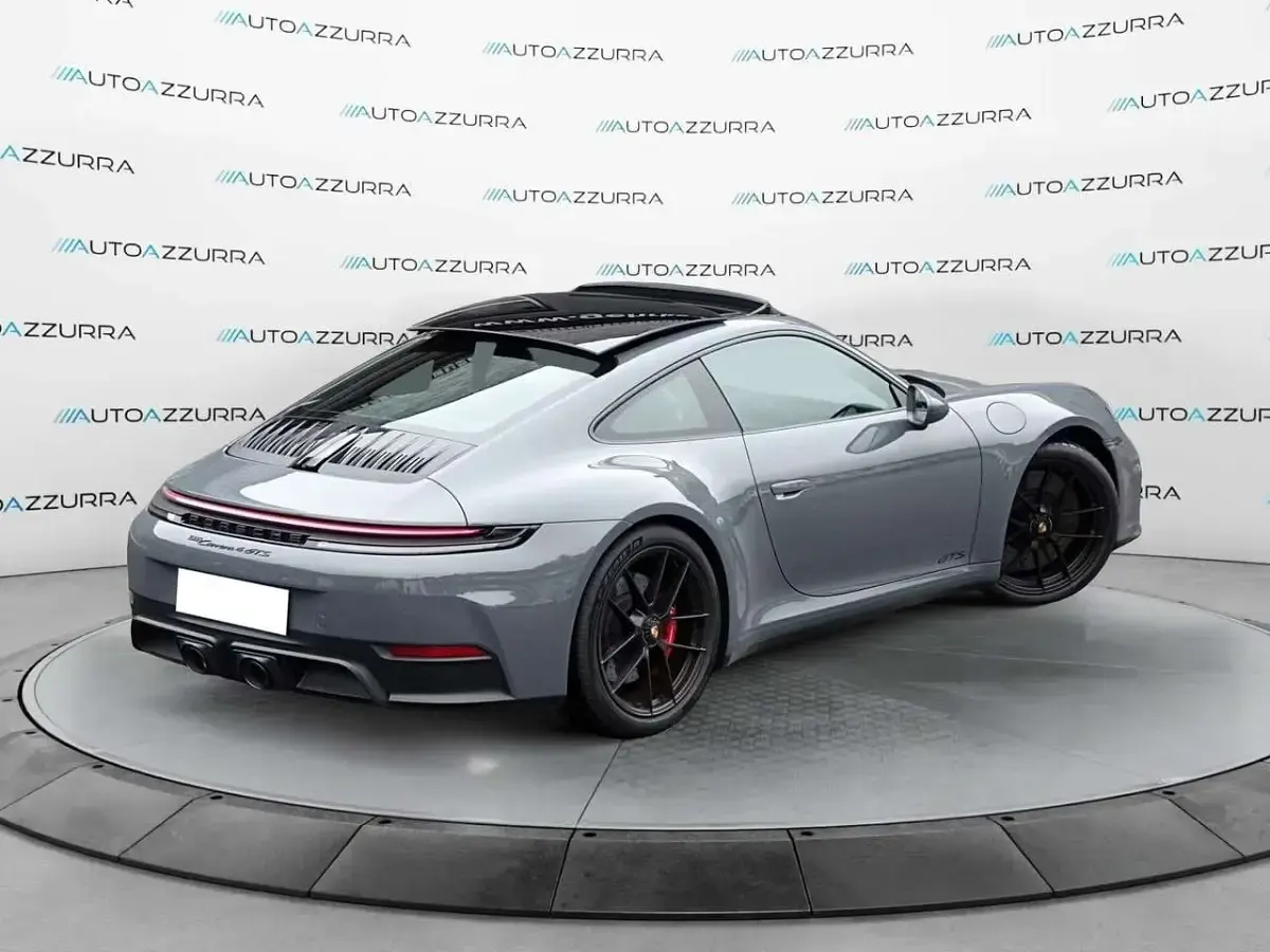 Second-hand Porsche 911 485 CP (356 kW) 2025 Gri Coupe
