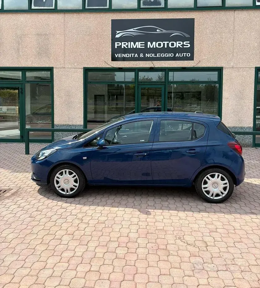 Usata Opel Corsa 75 CV (55 kW) 2019 Bluazzurro Utilitaria