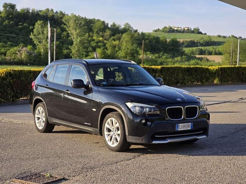 Usata BMW X1 218 CV (160 kW) 2011 Nero SUV