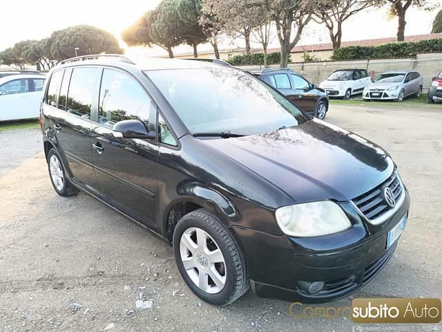 Usata VW Touran 105 CV (77 kW) 2006 Nero Monovolume