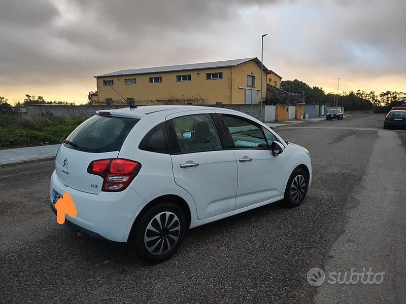 Bianco Usata 2012 Citroën C3 Tre volumi | 1950 € (Ottimo prezzo) - Immagine 1/4