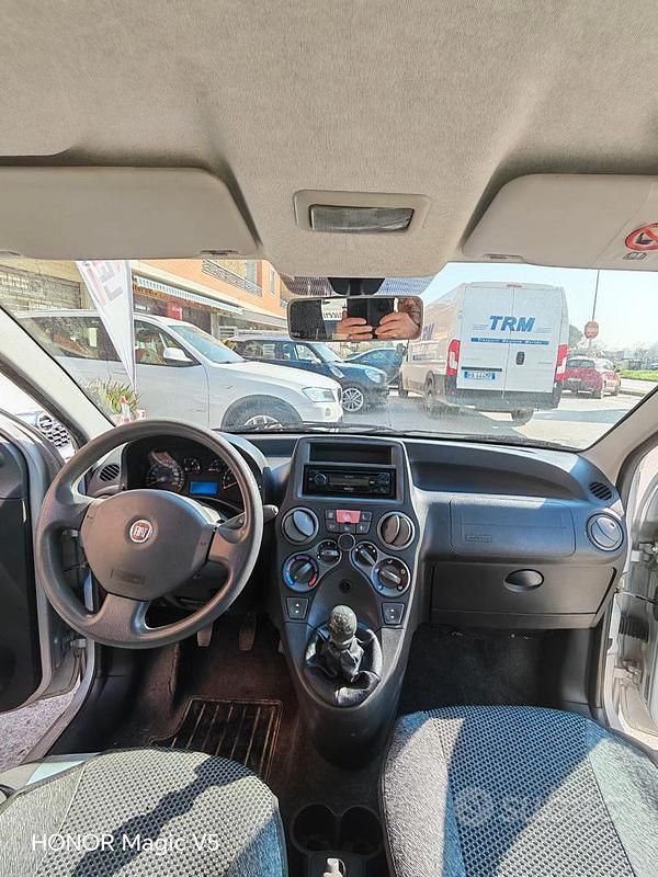 Usata Fiat Panda Dynamic 60 CV (44 kW) 2009 Argento Utilitaria