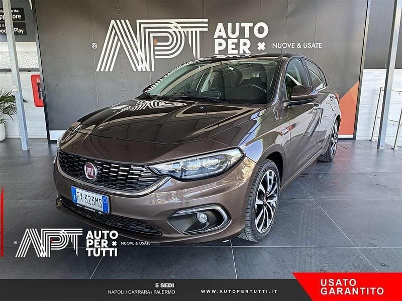 Bronzo Usata 2019 Fiat Tipo Lounge Tre volumi | 10.500 € (Buon prezzo) - Immagine 1/4