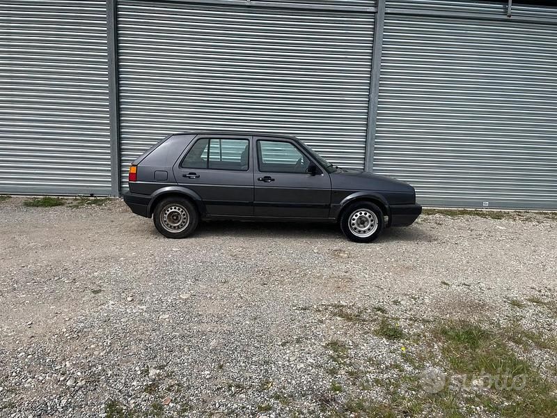Usata VW Golf II 1990 Grigio Utilitaria