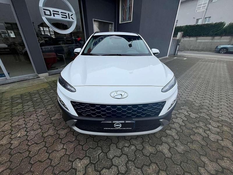 Usata Hyundai Kona 105 CV (77 kW) 2023 Bianco SUV