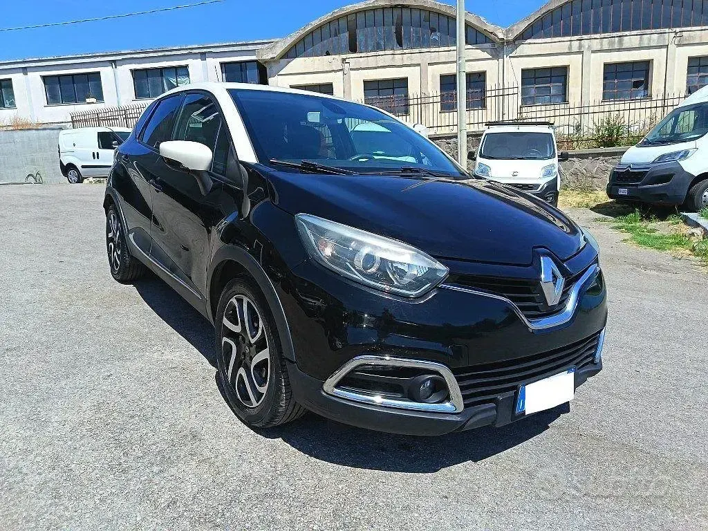 Usata Renault Captur 90 CV (66 kW) 2015 Nero SUV