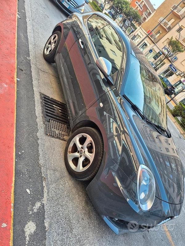 Usata Alfa Romeo MiTo 70 CV (51 kW) 2017 Grigio Utilitaria