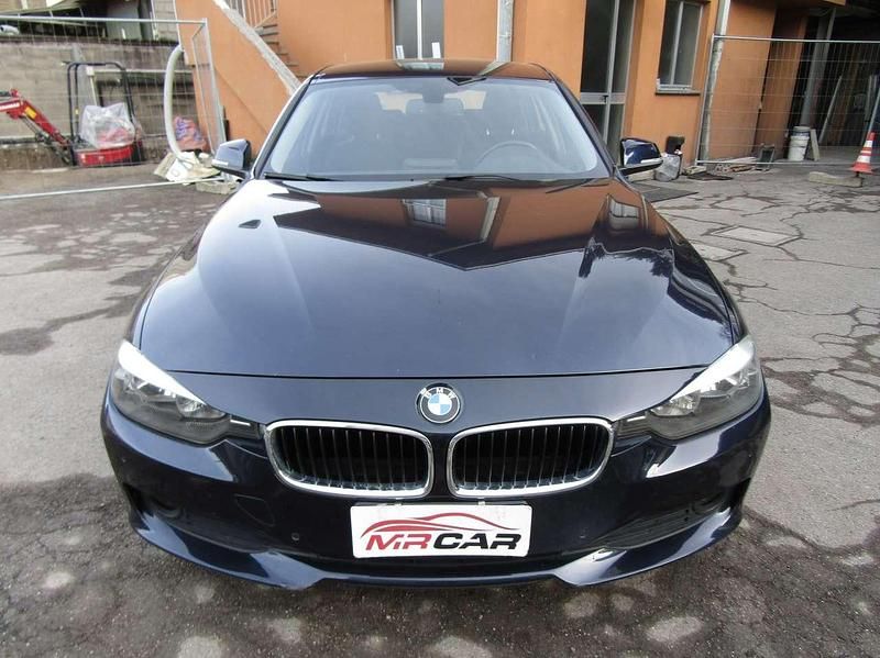 Usata BMW 316 116 CV (85 kW) 2015 Blu metallizzato Station wagon