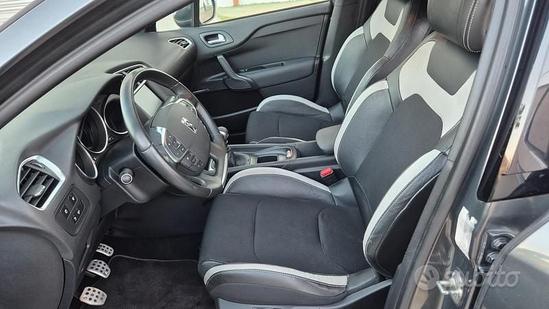 Usata Citroën DS4 115 CV (84 kW) 2013 Grigio Utilitaria