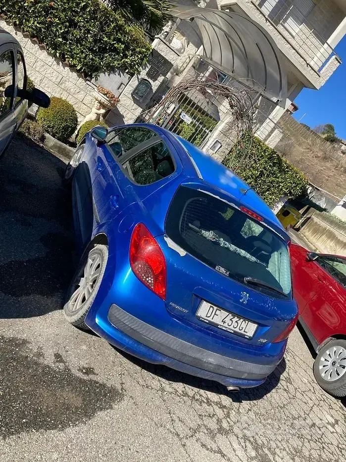 Usata Peugeot 207 90 CV (66 kW) 2007 Berlina