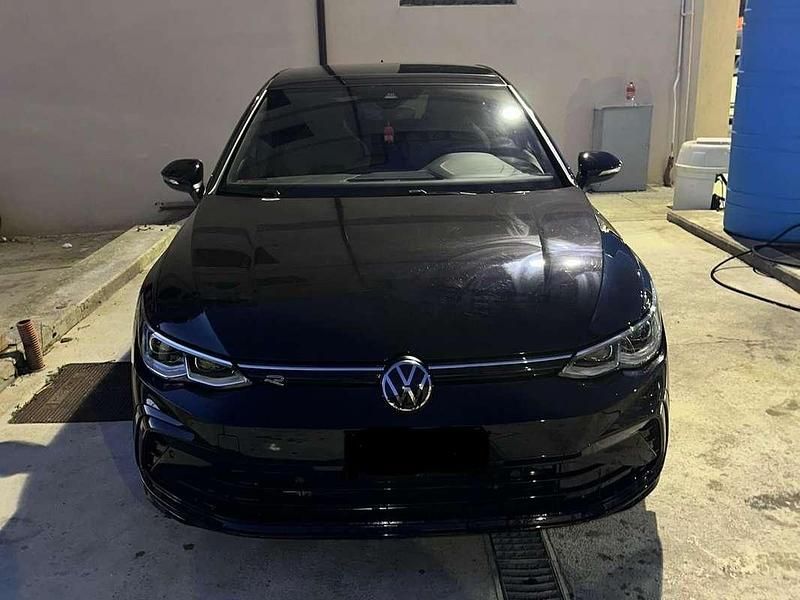 Usata VW Golf VIII R-line 150 CV (110 kW) 2025 Nero Berlina
