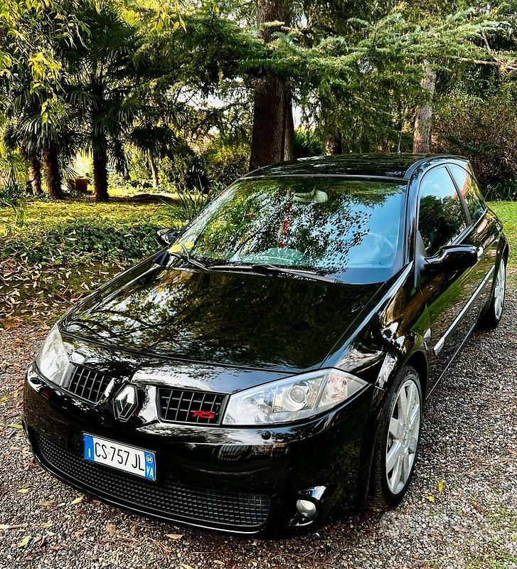 Usata Renault Mégane II R.S. 225 CV (165 kW) 2002 Nero Berlina