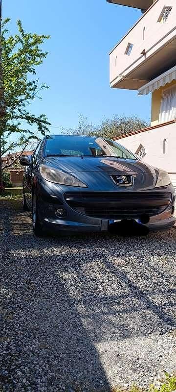 Usata Peugeot 207 70 CV (51 kW) 2007 Grigio Berlina
