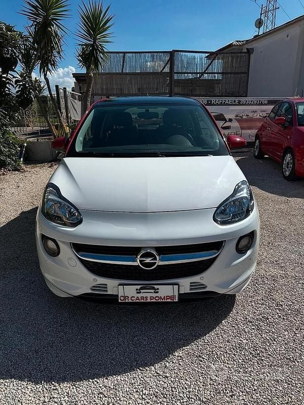 Usata Opel Adam Rocks Rocks 150 CV (110 kW) 2016 Bianco Utilitaria