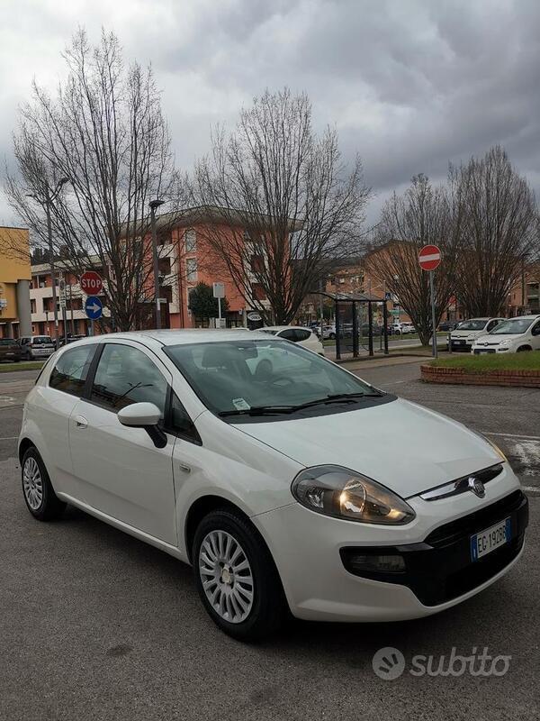 Usato 2011 Fiat Grande Punto 1.2 LPG_Hybrid 65 CV (4.500 €)