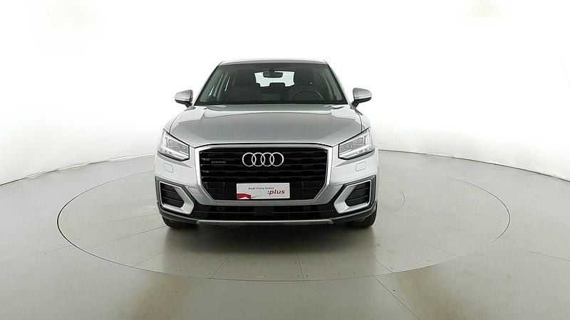 Usata Audi Q2 Business 190 CV (139 kW) 2019 Argento fioretto met SUV