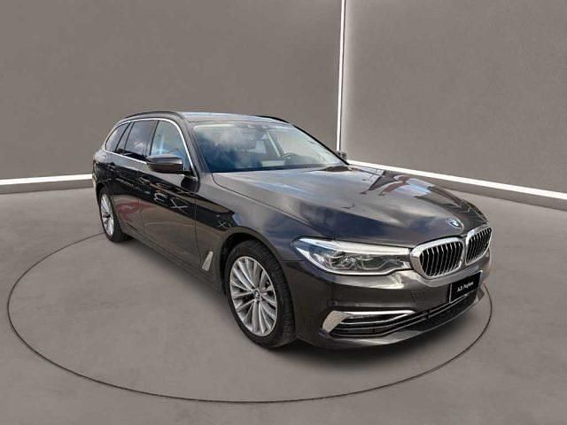 Usata BMW 525 Luxury Line 231 CV (169 kW) 2019 Nero Station wagon