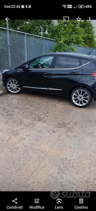 Usata Ford Fiesta 100 CV (73 kW) 2019 Nero Utilitaria