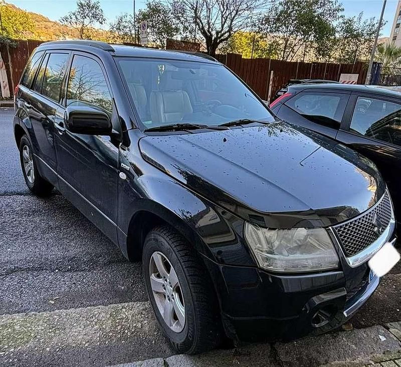 Usata Suzuki Grand Vitara 129 CV (94 kW) 2006 Grigio SUV