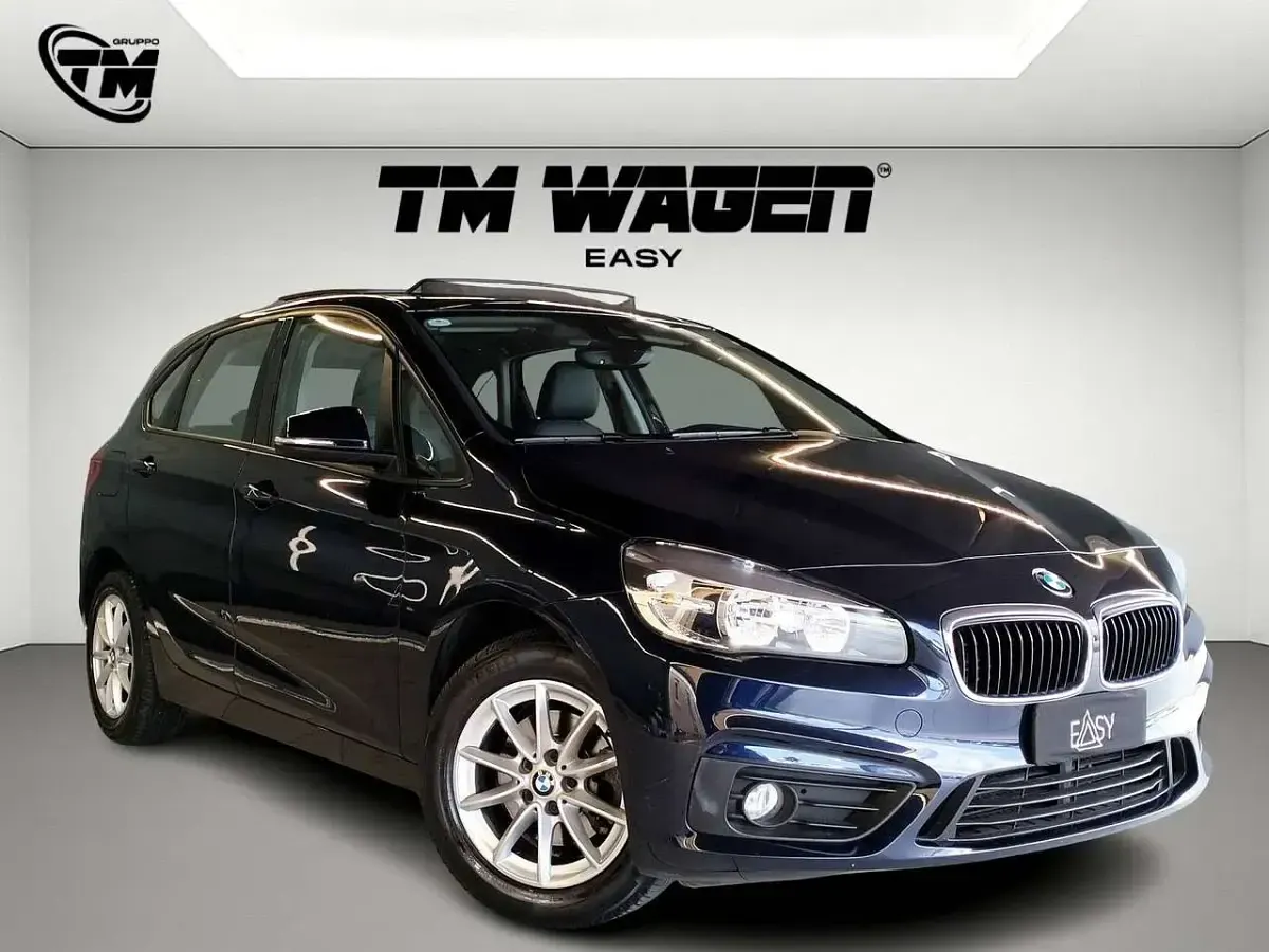 Usata BMW 218 Active Tourer Advantage 150 CV (110 kW) 2016 Blu/azzurro Monovolume