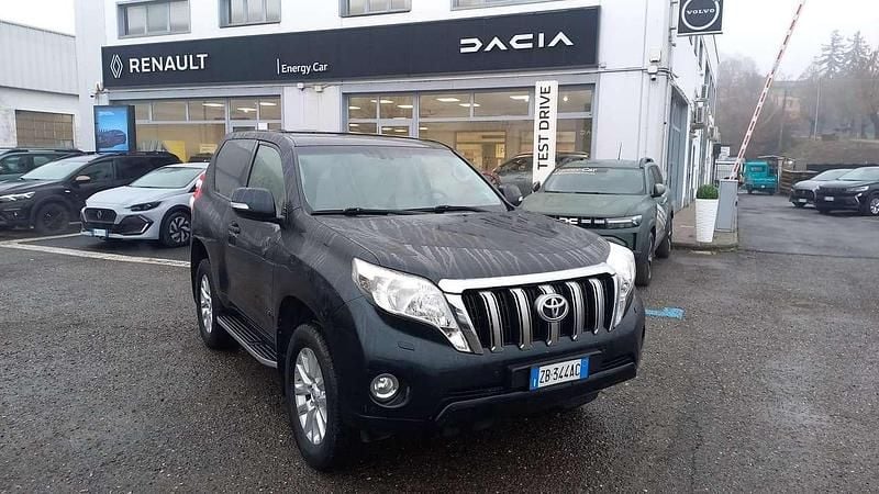 Other Usata 2016 Toyota Land Cruiser Lounge SUV | 33.500 € (Cara) - Immagine 1/4