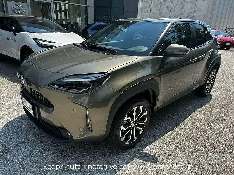 Usata Toyota Yaris Cross Trend 116 CV (85 kW) 2022 Marrone SUV