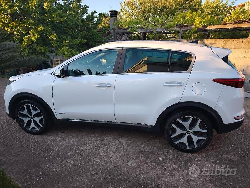 Usata Kia Sportage GT-Line 185 CV (136 kW) 2016 Bianco SUV