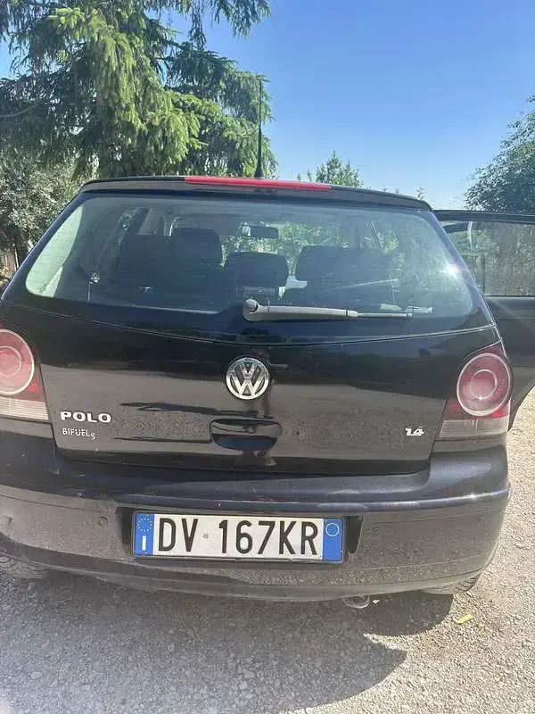 Usata VW Polo Comfortline 75 CV (55 kW) 2009 Nero Utilitaria