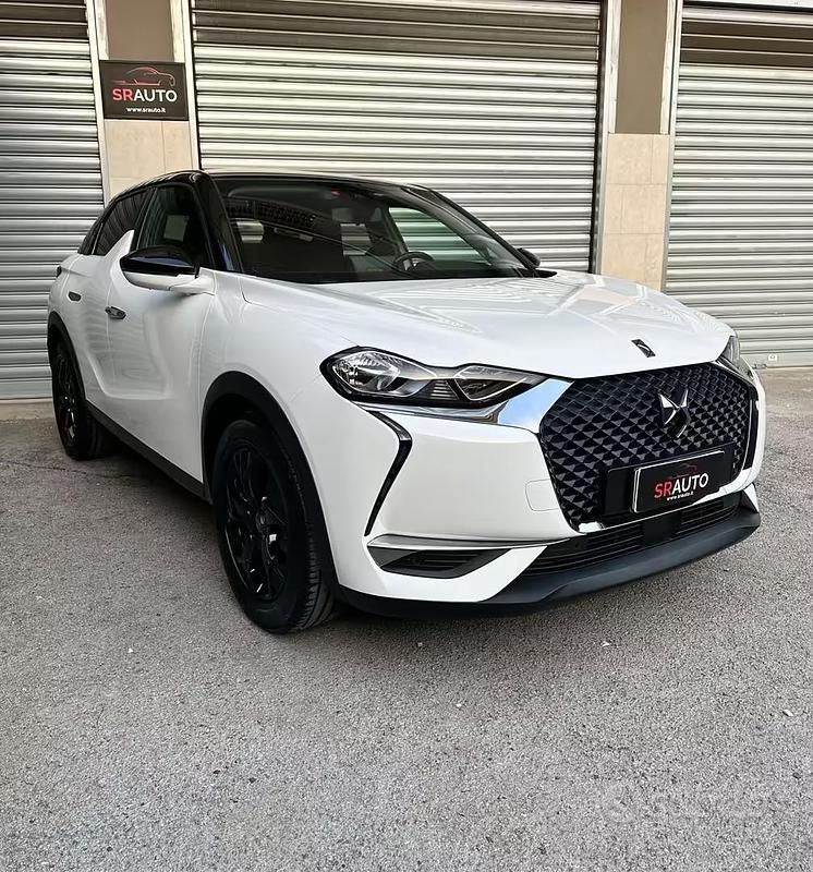 Usata DS Automobiles DS3 Crossback So Chic 110 CV (80 kW) 2021 Bianco SUV