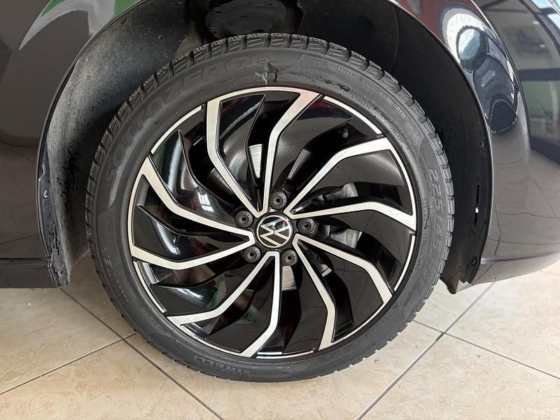 Usata VW Golf VIII Life 110 CV (80 kW) 2020 Nero Berlina