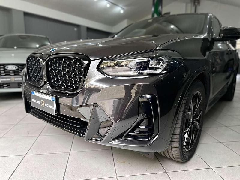 Usata BMW X4 M Sport 190 CV (139 kW) 2024 Grigio SUV