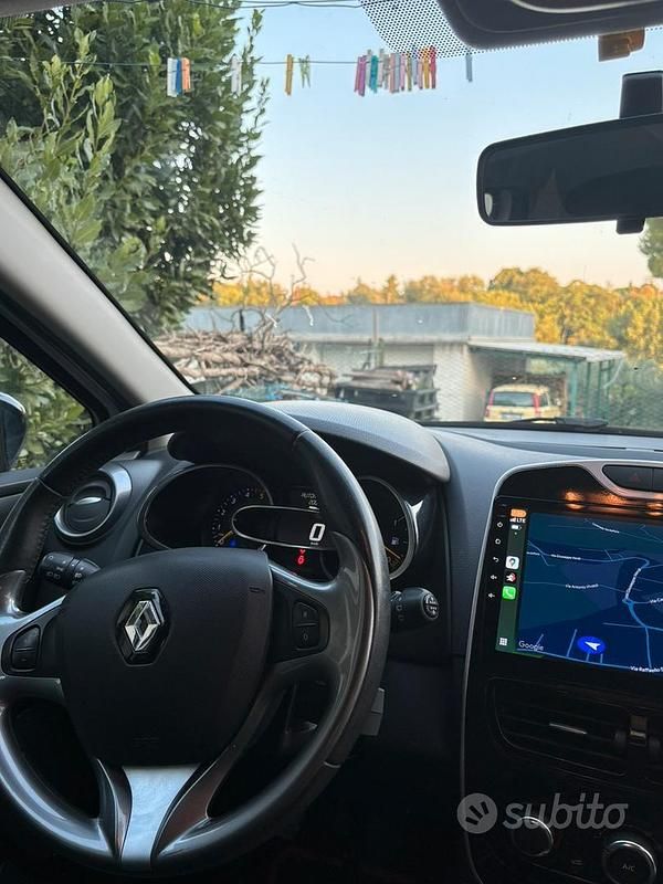 Usata Renault Clio IV 75 CV (55 kW) 2012 Bianco Utilitaria