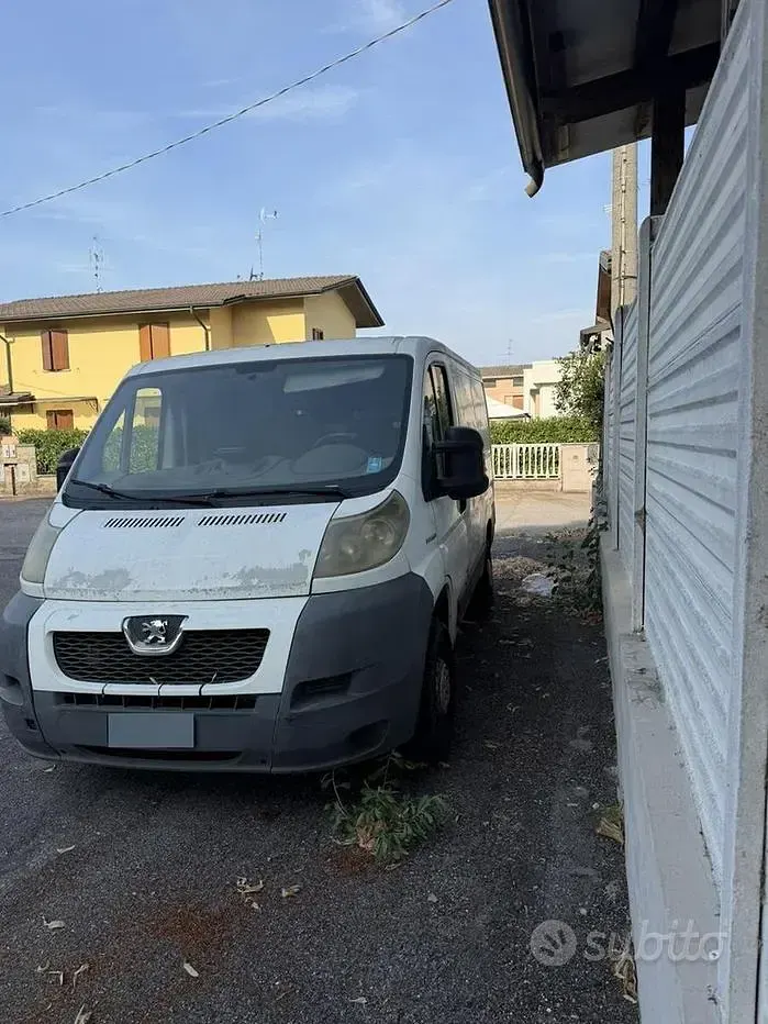 Usata Peugeot Boxer 120 CV (88 kW) 2006 Bianco Furgone