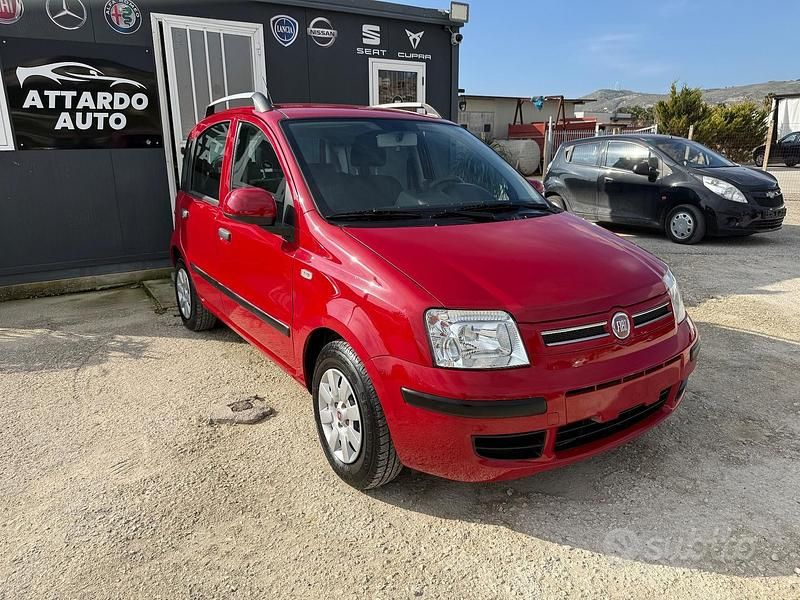 Usata Fiat Panda Dynamic 69 CV (50 kW) 2011 Rosso Berlina
