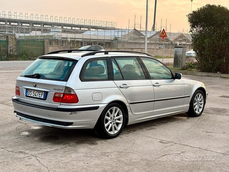 Usata BMW 320 150 CV (110 kW) 2004 Grigio Station wagon