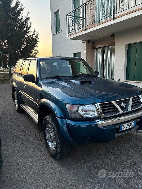 Usata Nissan Patrol 2004 Blu SUV