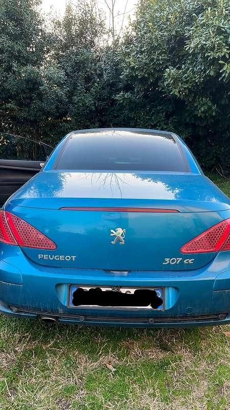 Usata Peugeot 307 CC 109 CV (80 kW) 2007 Cabrio