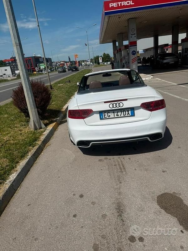 Usata Audi A5 Cabriolet 245 CV (180 kW) 2011 Bianco Cabrio