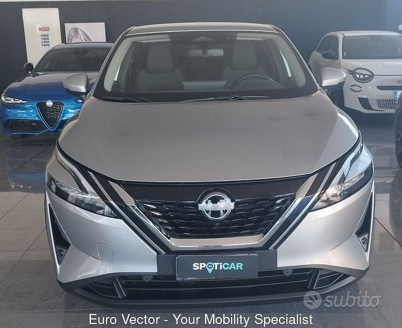 Usata Nissan Qashqai Tekna 190 CV (139 kW) 2023 Grigio SUV
