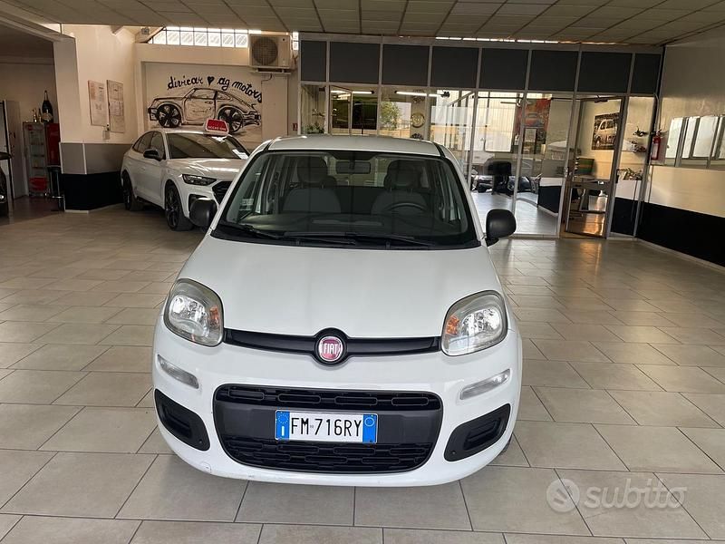 Usata Fiat Panda Easy 69 CV (50 kW) 2017 Bianco Utilitaria