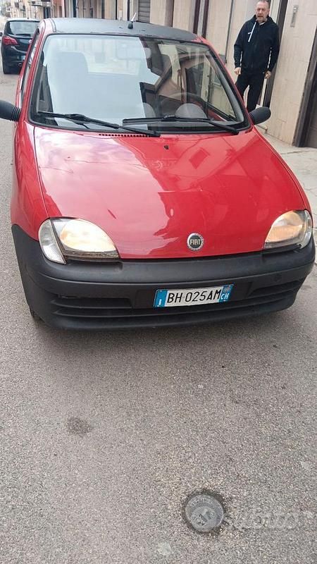 Usata Fiat 600 2000 Rosso Utilitaria