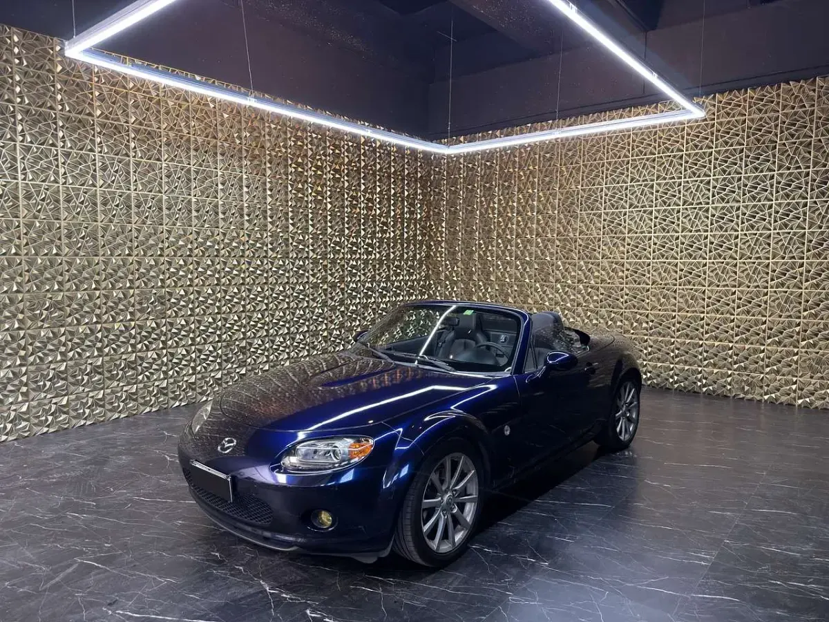 Usata Mazda MX5 160 CV (117 kW) 2011 Blu/azzurro Cabrio