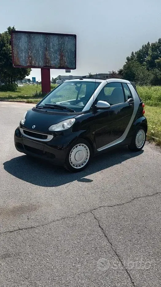 Usata Smart ForTwo Cabrio Pure 71 CV (52 kW) 2008 Nero Cabrio