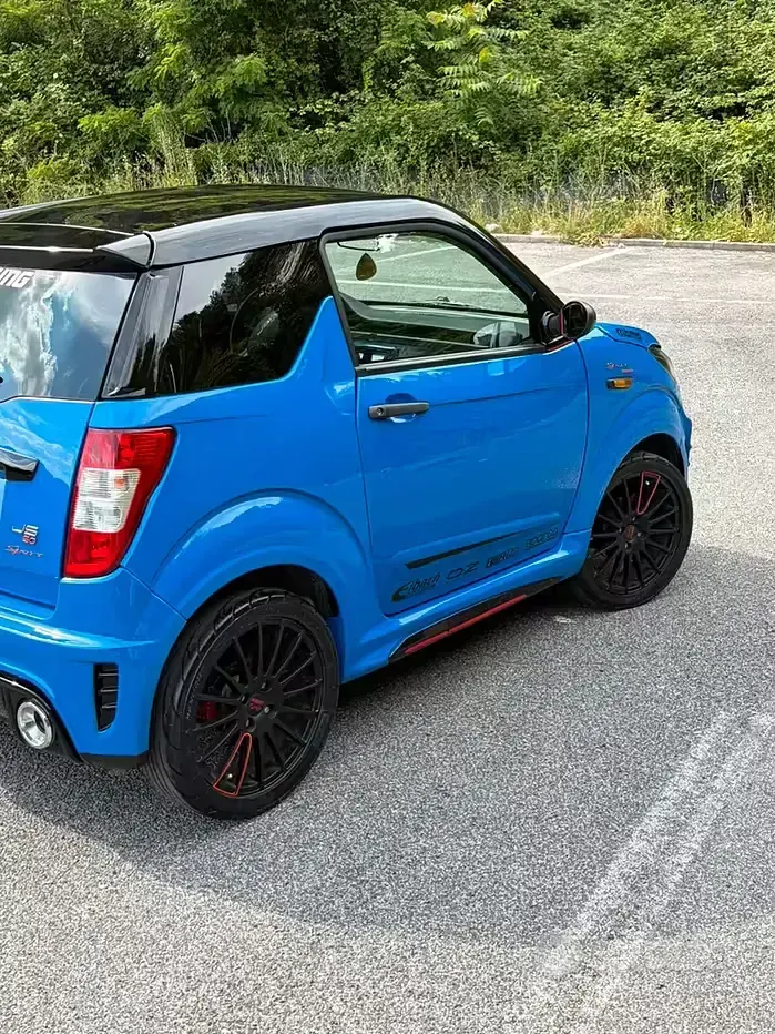 Usata Ligier JS50 2021 Blu Utilitaria