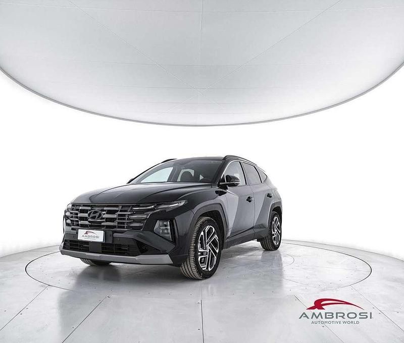 Nero Usata 2024 Hyundai Tucson SUV | 28.400 € (Super prezzo) - Immagine 1/4